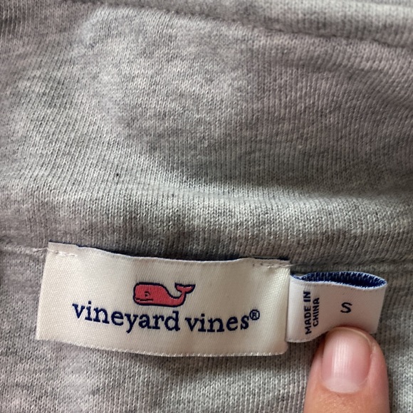 Women’s vineyard vines vest size small - Picture 5 of 5